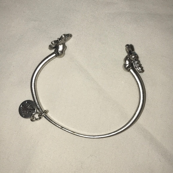 butterfly bracelet - Picture 2 of 4